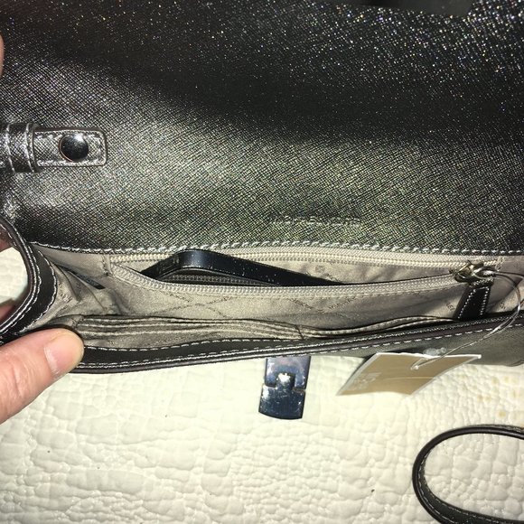 Michael Kors Tina Leather Clutch Shoulder Bag Metallic Silver - NWT $278 - Picture 15 of 15